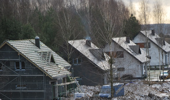 Nexmar Dachy Realizacje: Cztery Dachy Domów w Studziankach – Osiedle Majowe